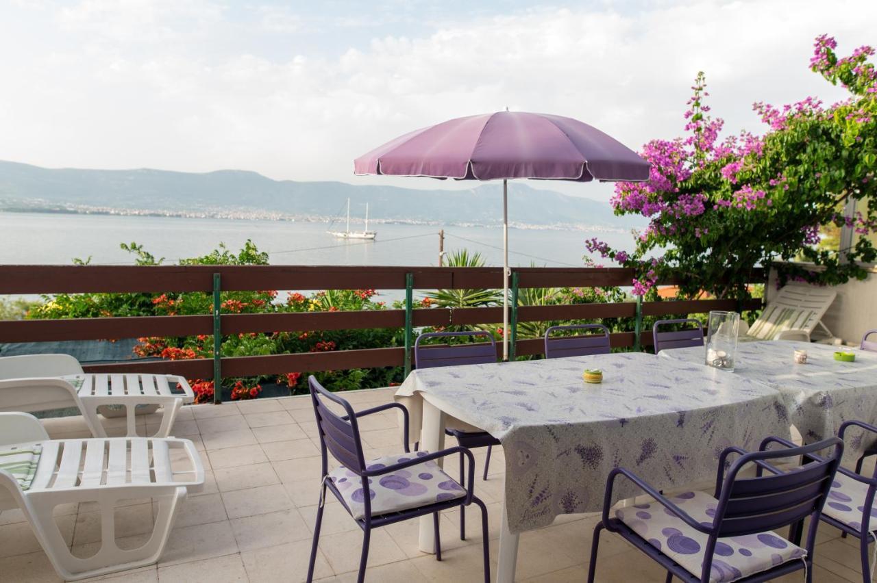 Villa Fjaba - By The Sea - With The Big Terraces & Great Sea View Trogir Exterior photo
