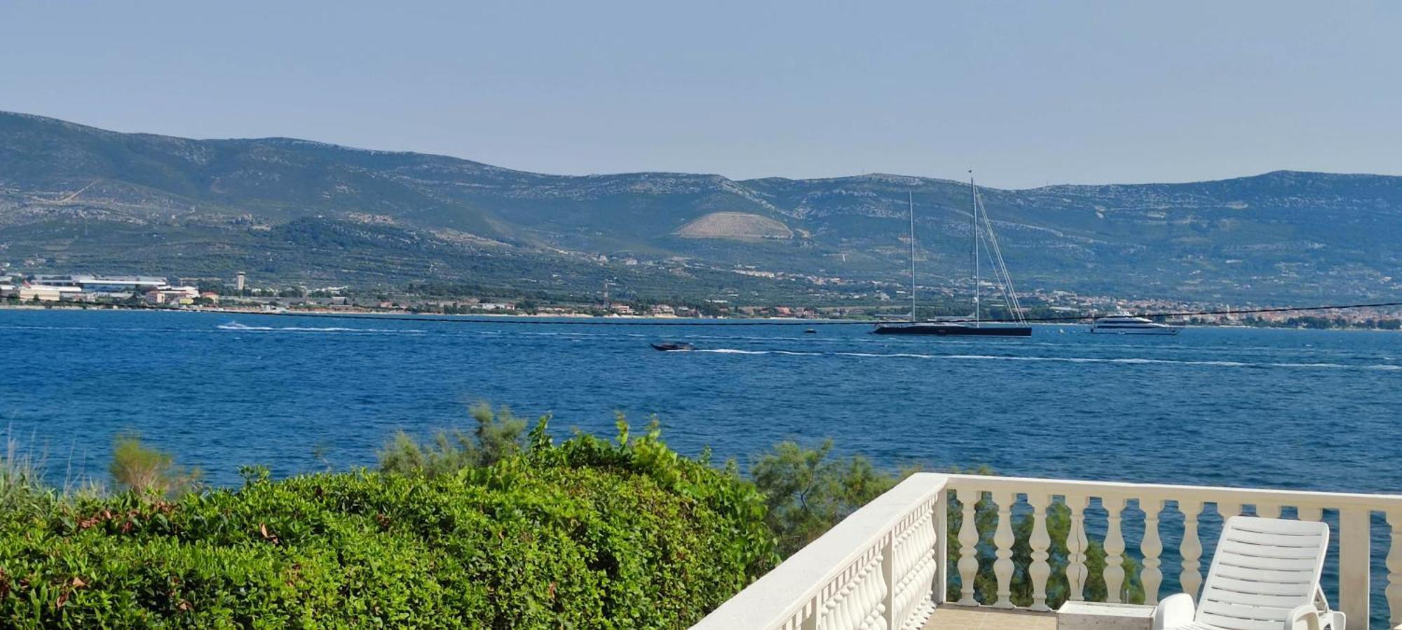 Villa Fjaba - By The Sea - With The Big Terraces & Great Sea View Trogir Exterior photo